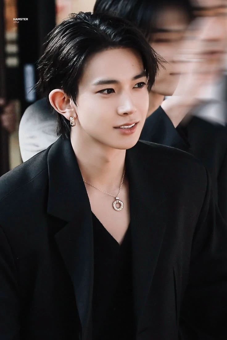 Lee Heeseung thumbnail